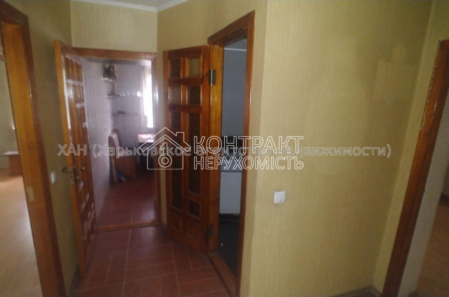 Продам квартиру, Мира ул. , 100 , 2 кім., 46 м², косметический ремонт 