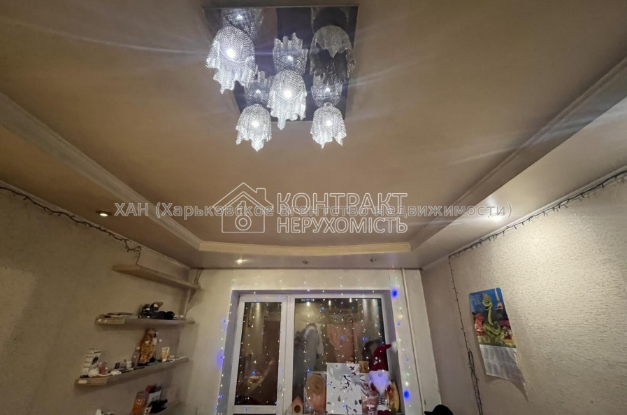 Продам квартиру, Мира ул. , 100 , 2 кім., 46 м², косметический ремонт 