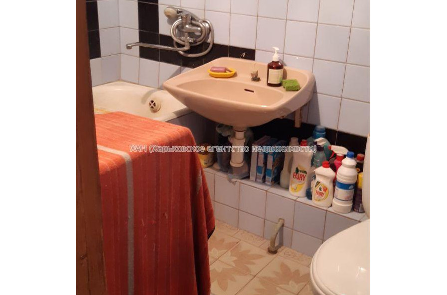 Продам квартиру, Академика Павлова ул. , 3 кім., 66 м², советский ремонт 