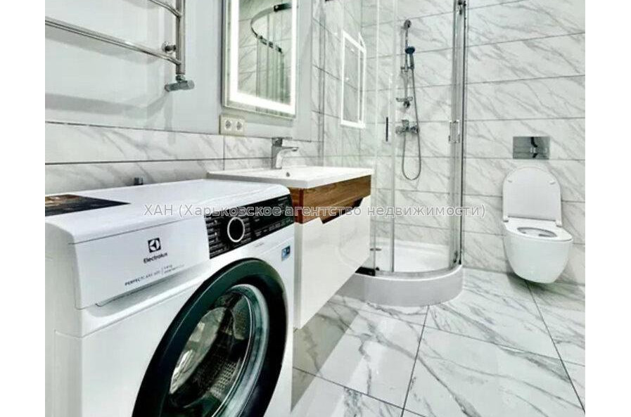 Продам квартиру, Академика Павлова ул. , 1 кім., 36 м², евроремонт 