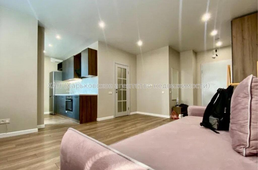 Продам квартиру, Академика Павлова ул. , 1 кім., 36 м², евроремонт 