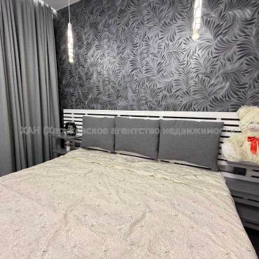 Продам квартиру, Героев Харькова просп. , 2  ком., 63 м², евроремонт 