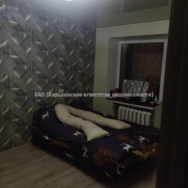 Продам квартиру, Каденюка ул. , 1  ком., 21.90 м², косметический ремонт