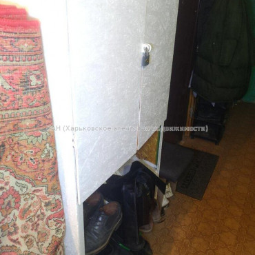 Продам квартиру, Каденюка ул. , 1  ком., 21.90 м², косметический ремонт 