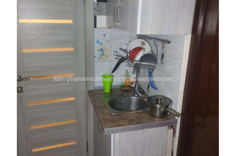 Продам квартиру, Каденюка ул. , 1  ком., 21.90 м², косметический ремонт 