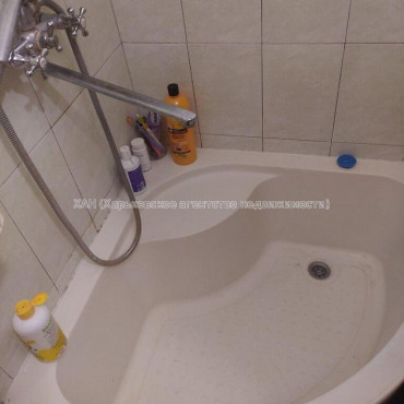 Продам квартиру, Каденюка ул. , 1  ком., 21.90 м², косметический ремонт 