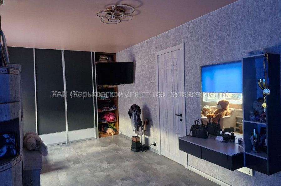 Продам будинок, Мира ул. , 220 м², 15 соток, авторский дизайн 