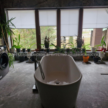 Продам будинок, Мира ул. , 220 м², 15 соток, авторский дизайн 