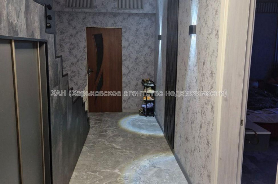 Продам будинок, Мира ул. , 220 м², 15 соток, авторский дизайн 