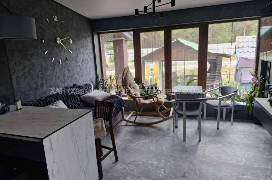 Продам будинок, Мира ул. , 220 м², 15 соток, авторский дизайн 