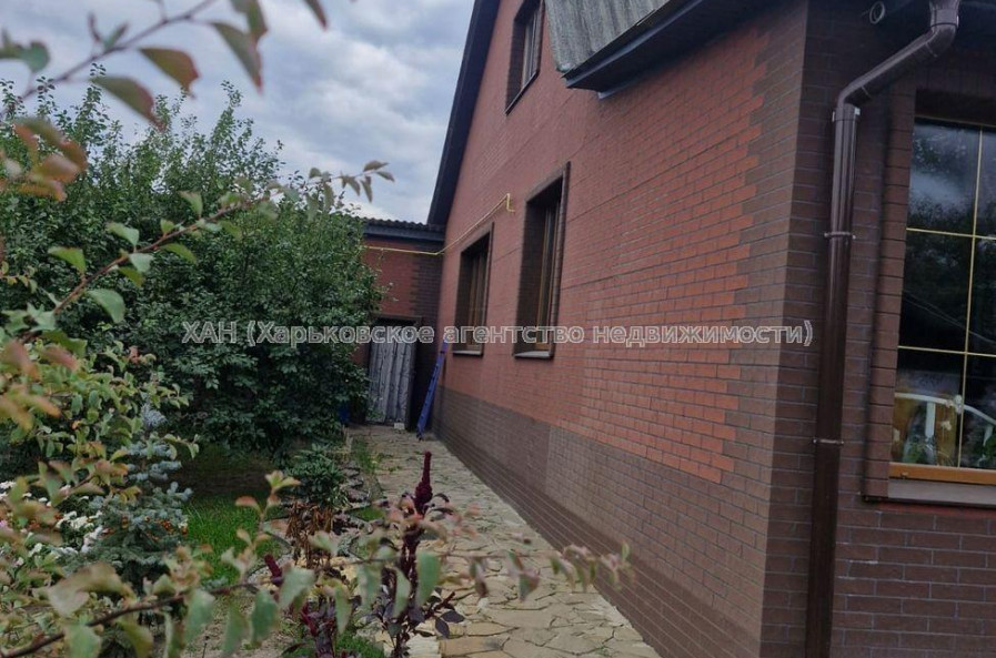 Продам будинок, Мира ул. , 220 м², 15 соток, авторский дизайн 