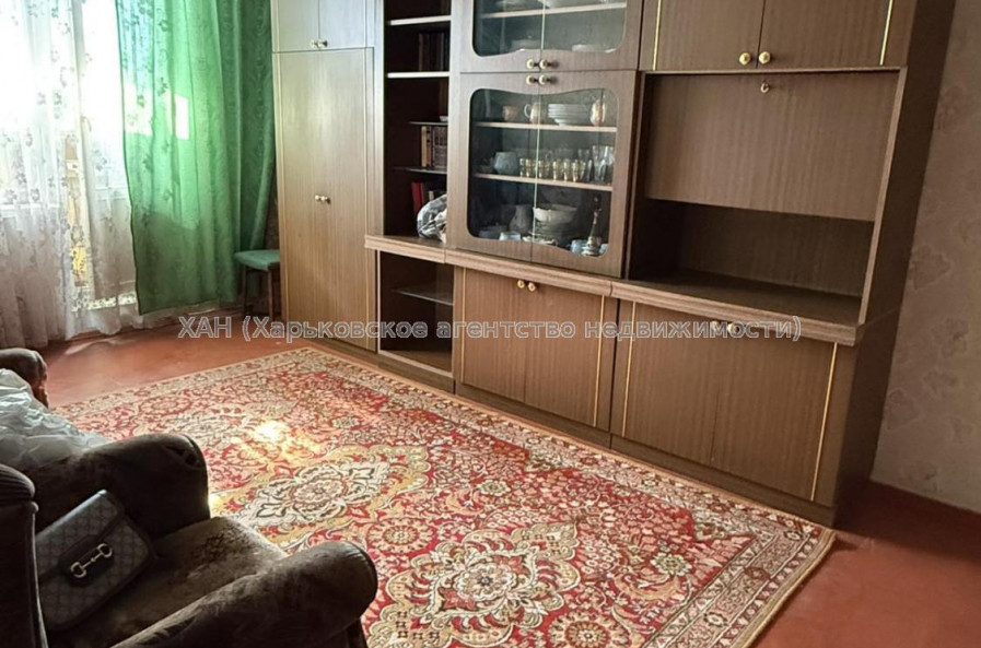 Продам квартиру, Непокоренных ул. , 2  ком., 44 м², советский ремонт 