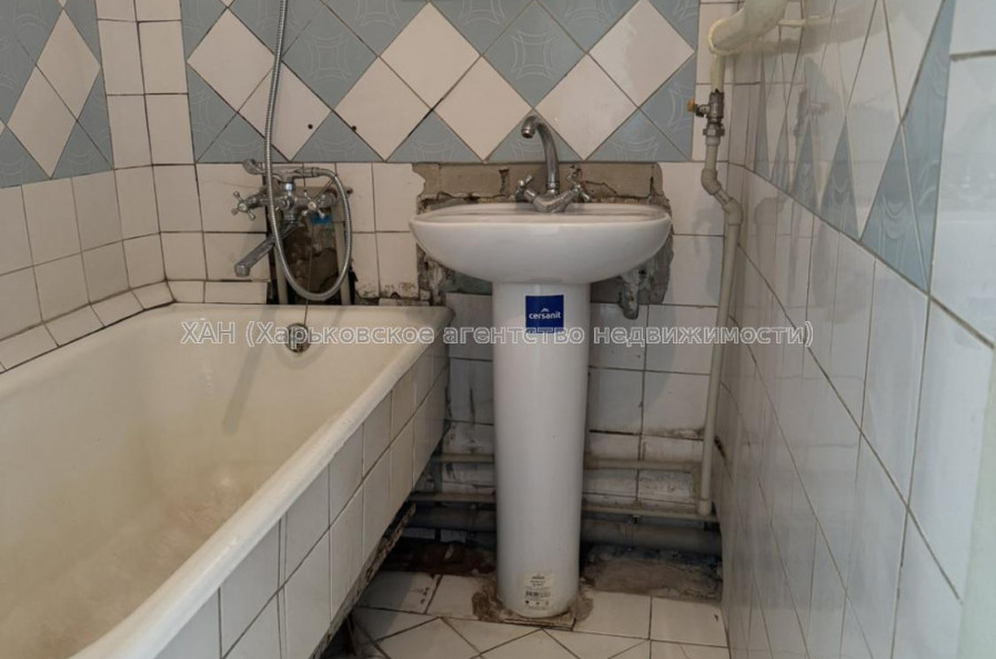 Продам квартиру, Непокоренных ул. , 2  ком., 44 м², советский ремонт 