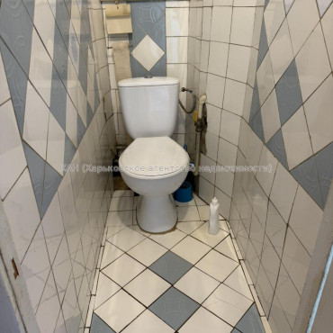 Продам квартиру, Непокоренных ул. , 2  ком., 44 м², советский ремонт 