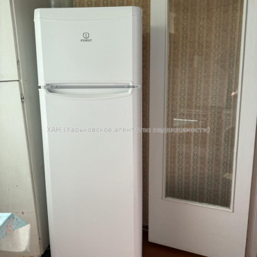 Продам квартиру, Непокоренных ул. , 2  ком., 44 м², советский ремонт 