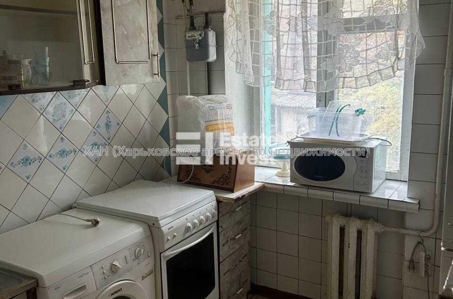 Продам квартиру, Мира пер. , 2 , 2  ком., 46 м², советский ремонт 