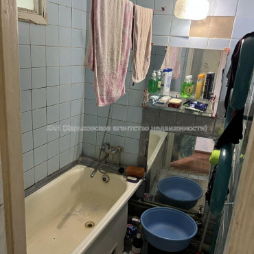 Продам квартиру, Юбилейный просп. , 2  ком., 43.80 м², косметический ремонт 