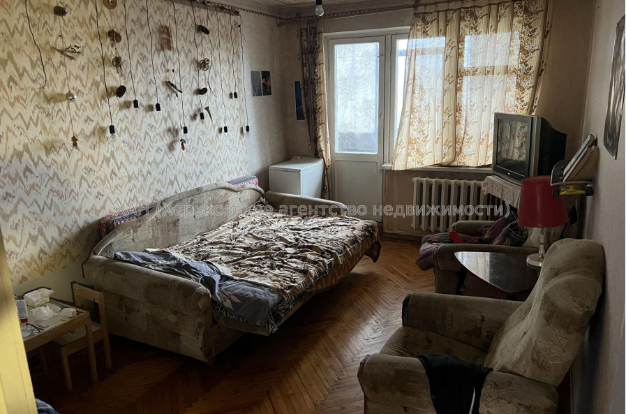 Продам квартиру, Юбилейный просп. , 2  ком., 43.80 м², косметический ремонт 
