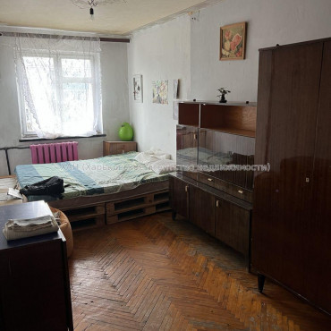 Продам квартиру, Юбилейный просп. , 2  ком., 43.80 м², косметический ремонт 