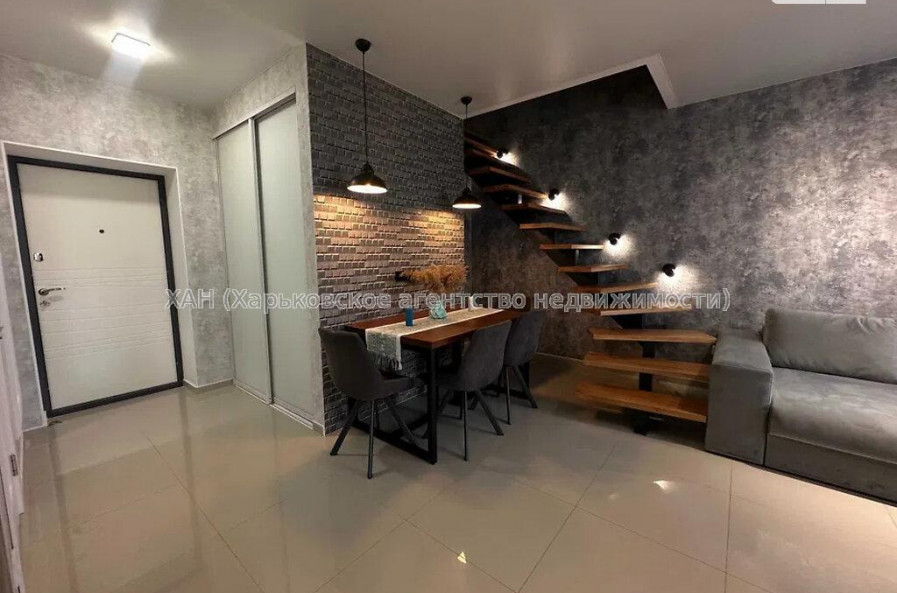 Продам квартиру, Борткевича ул. , 3  ком., 77 м², евроремонт 