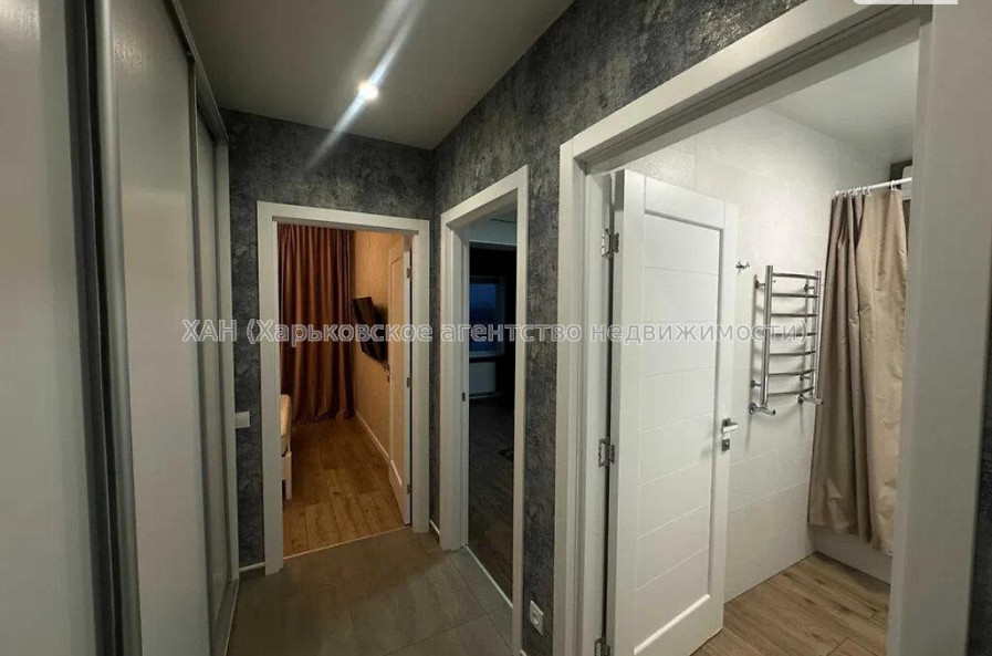 Продам квартиру, Борткевича ул. , 3  ком., 77 м², евроремонт 