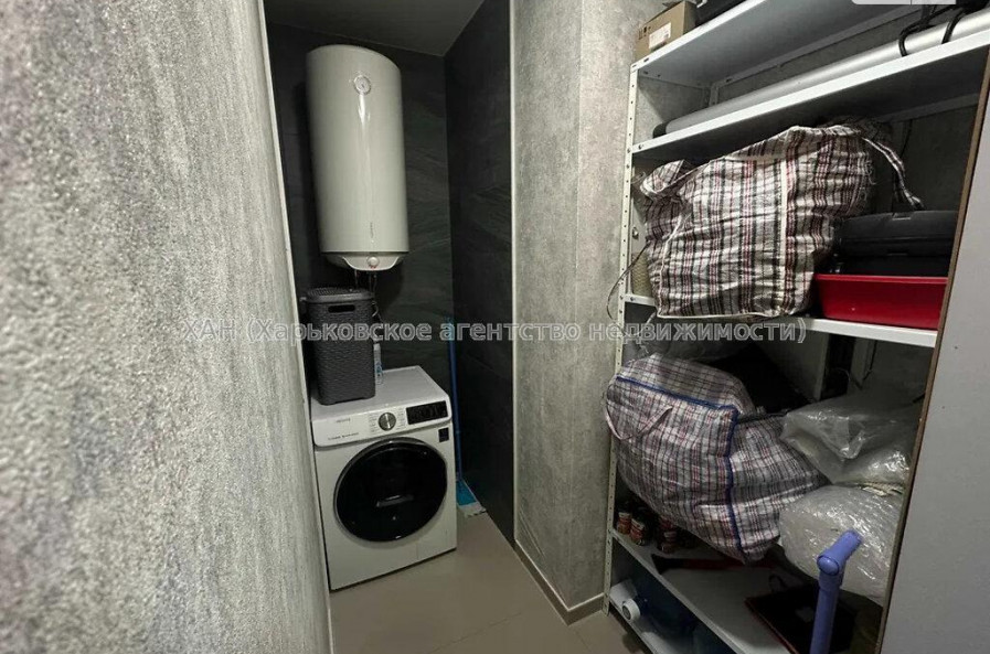 Продам квартиру, Борткевича ул. , 3  ком., 77 м², евроремонт 