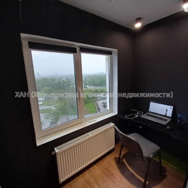 Продам квартиру, Борткевича ул. , 3  ком., 77 м², евроремонт 