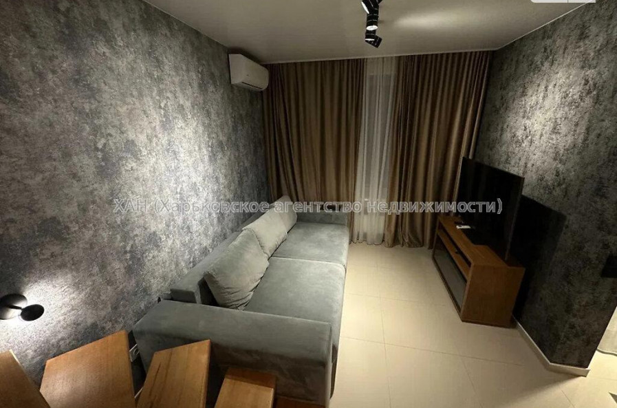 Продам квартиру, Борткевича ул. , 3  ком., 77 м², евроремонт 