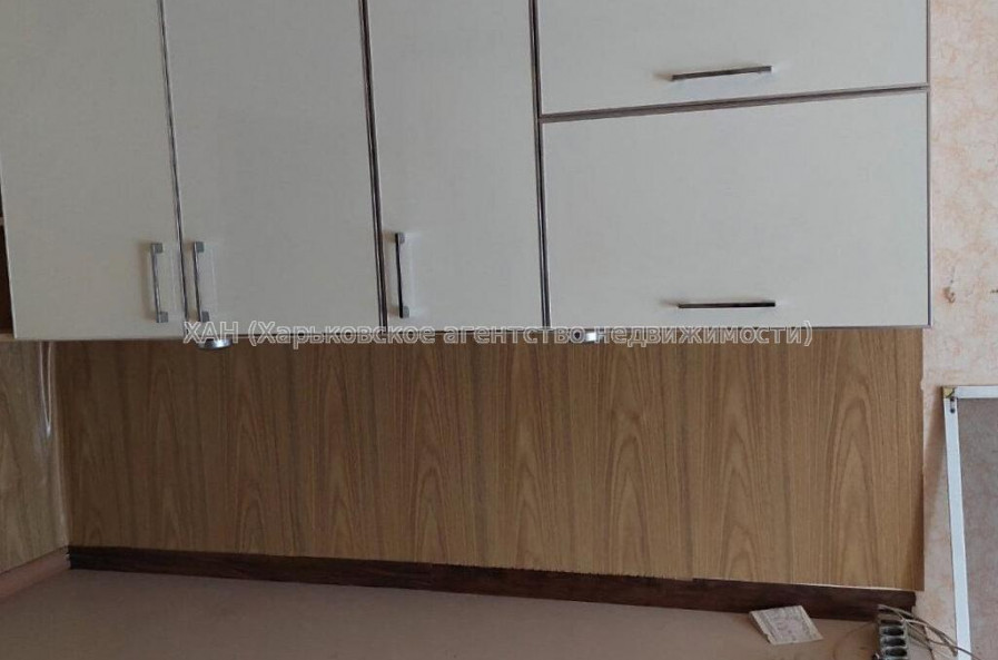 Продам квартиру, Селянская ул. , 1  ком., 13 м², косметический ремонт 