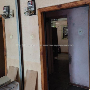 Продам квартиру, Селянская ул. , 1  ком., 13 м², косметический ремонт 