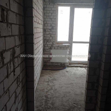 Продам квартиру, Шевченковский пер. , 1  ком., 42 м², без внутренних работ 