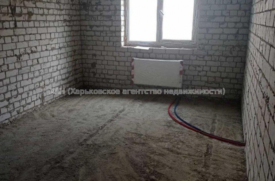 Продам квартиру, Шевченковский пер. , 1 кім., 42 м², без внутренних работ 