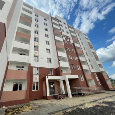 Продам квартиру, Шевченковский пер. , 1  ком., 42 м², без внутренних работ 