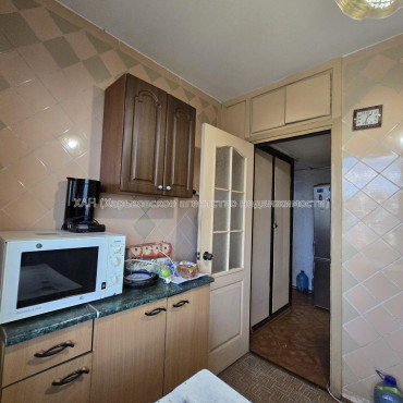 Продам квартиру, Академика Павлова ул. , 140 , 2  ком., 47 м², косметический ремонт 