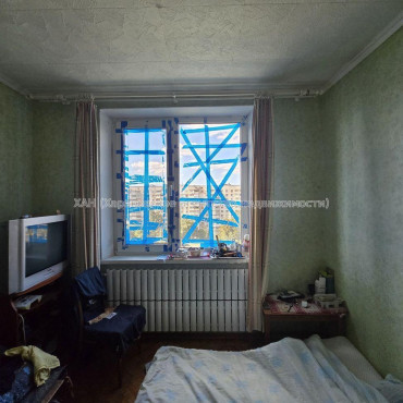 Продам квартиру, Академика Павлова ул. , 140 , 2  ком., 47 м², косметический ремонт 