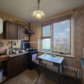 Продам квартиру, Академика Павлова ул. , 140 , 2  ком., 47 м², косметический ремонт