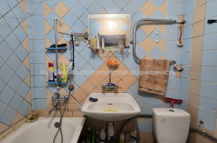 Продам квартиру, Академика Павлова ул. , 140 , 2  ком., 47 м², косметический ремонт 