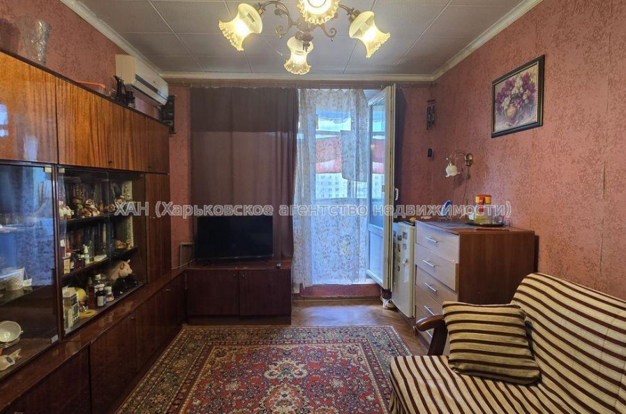 Продам квартиру, Академика Павлова ул. , 140 , 2  ком., 47 м², косметический ремонт 