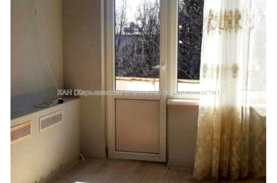 Продам квартиру, 23 Августа ул. , 1 кім., 30 м², косметический ремонт 