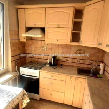 Продам квартиру, 23 Августа ул. , 1 кім., 30 м², косметический ремонт 