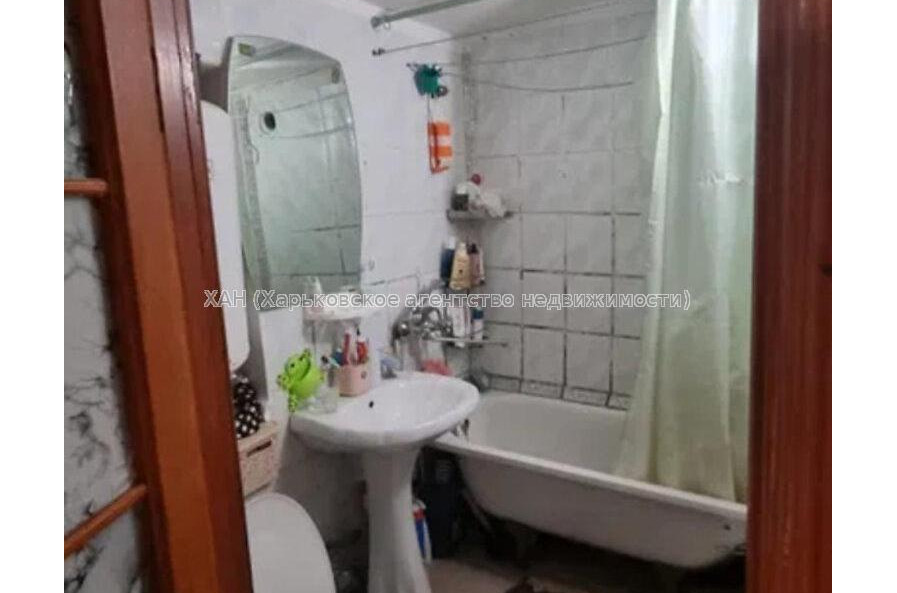 Продам квартиру, Кузинская ул. , 1  ком., 38 м², советский ремонт 