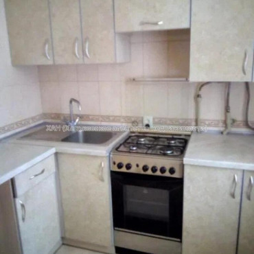 Продам квартиру, Грищенко ул. , 2  ком., 45.20 м², капитальный ремонт 