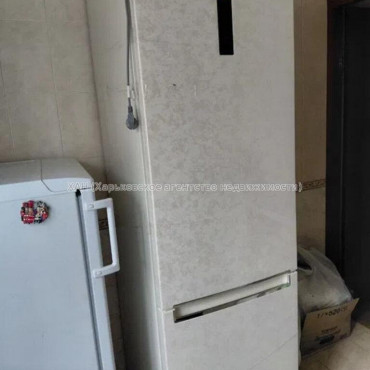 Продам квартиру, Грищенко ул. , 2  ком., 45.20 м², капитальный ремонт 