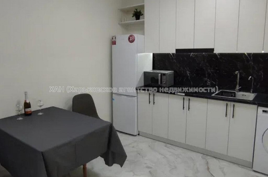 Продам квартиру, Шевченковский пер. , 1 кім., 38 м², капитальный ремонт 