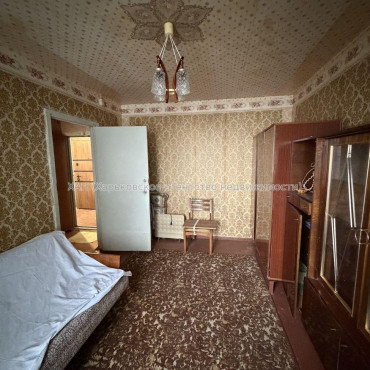 Продам квартиру, Победы просп. , 1  ком., 26 м², советский ремонт 