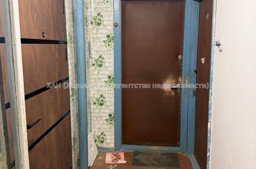 Продам квартиру, Победы просп. , 1  ком., 26 м², советский ремонт 