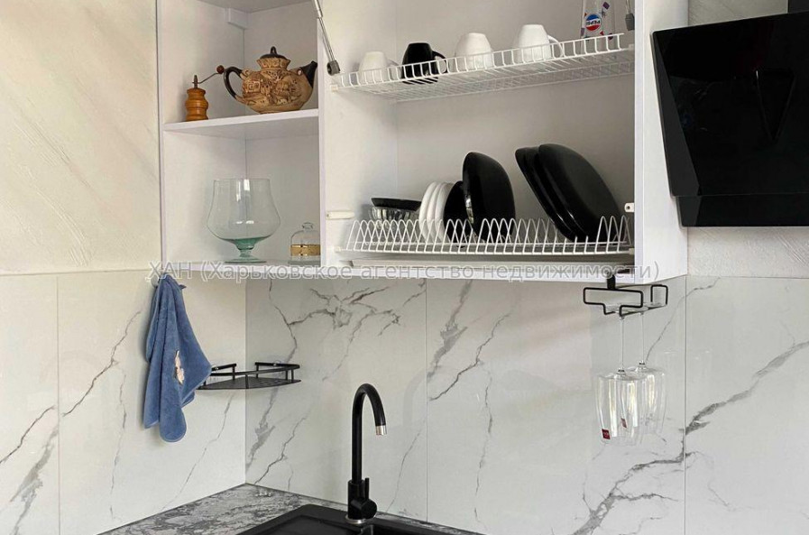 Продам квартиру, Букова ул. , 1 кім., 35 м², евроремонт 