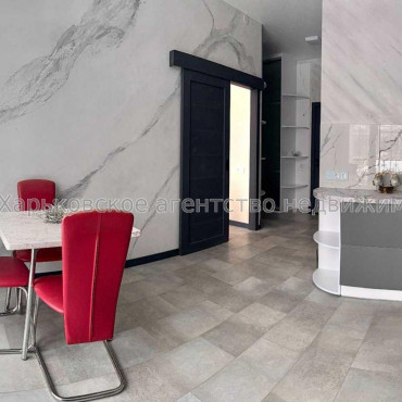 Продам квартиру, Букова ул. , 1 кім., 35 м², евроремонт 