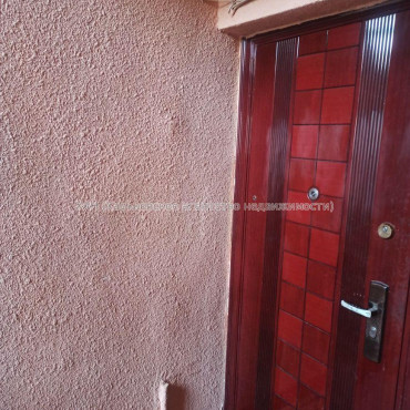 Продам квартиру, 12 Апреля ул. , 1  ком., 15 м², косметический ремонт 