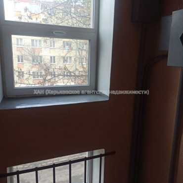 Продам квартиру, 12 Апреля ул. , 1  ком., 15 м², косметический ремонт 